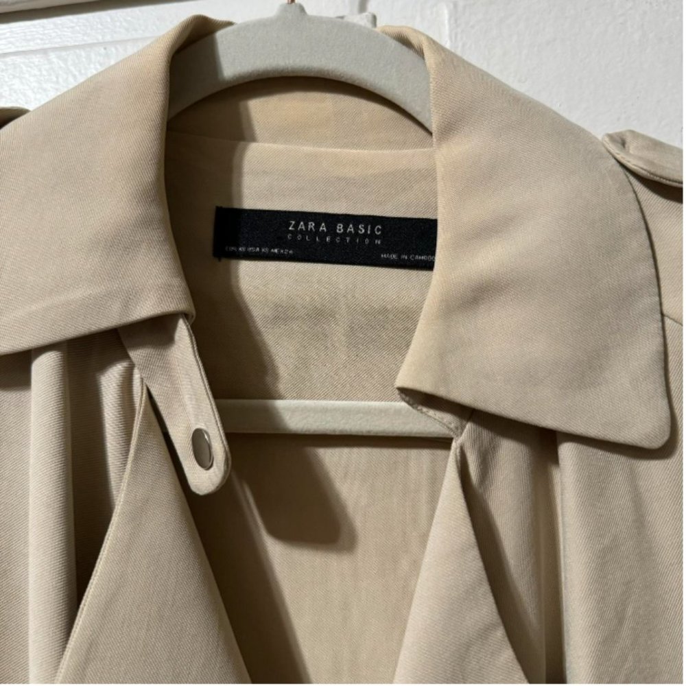 jacket - Picture 2 of 2